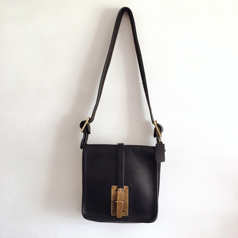 Vintage Coach Pre-Creed Brass Tab Courier in Black