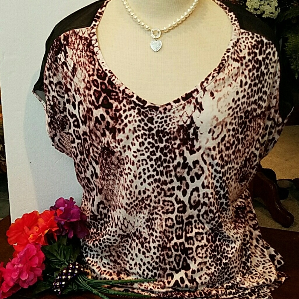 Jennifer Lopez Leopard print Blouse NWT