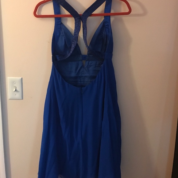 Cache dress - Picture 2 of 3