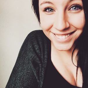 Meet your Posher, Macy