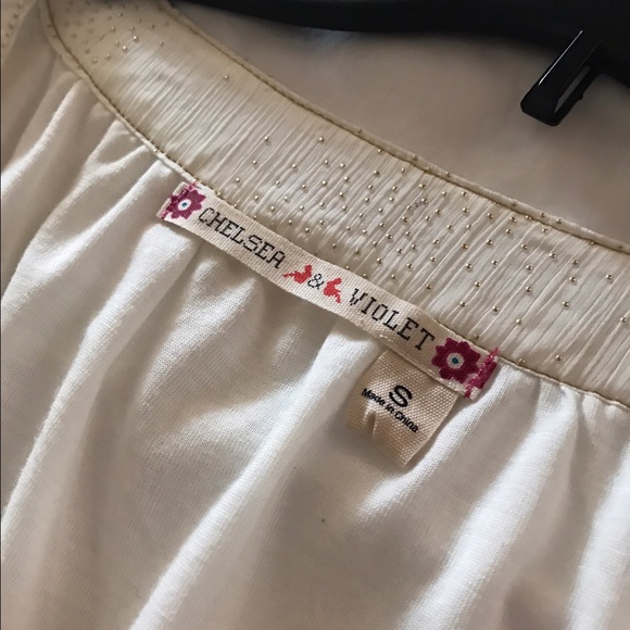 Cute, light casual dress. - Picture 2 of 2