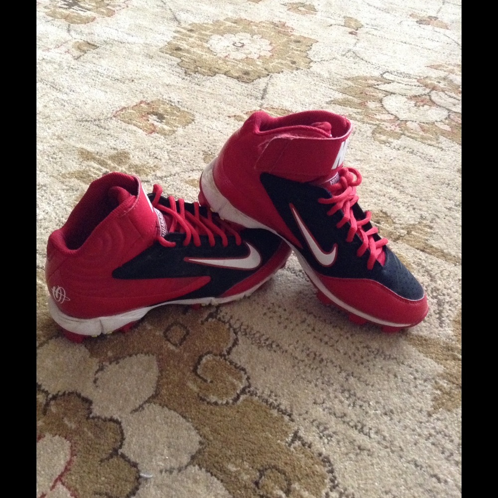 Nike Huarache youth cleats