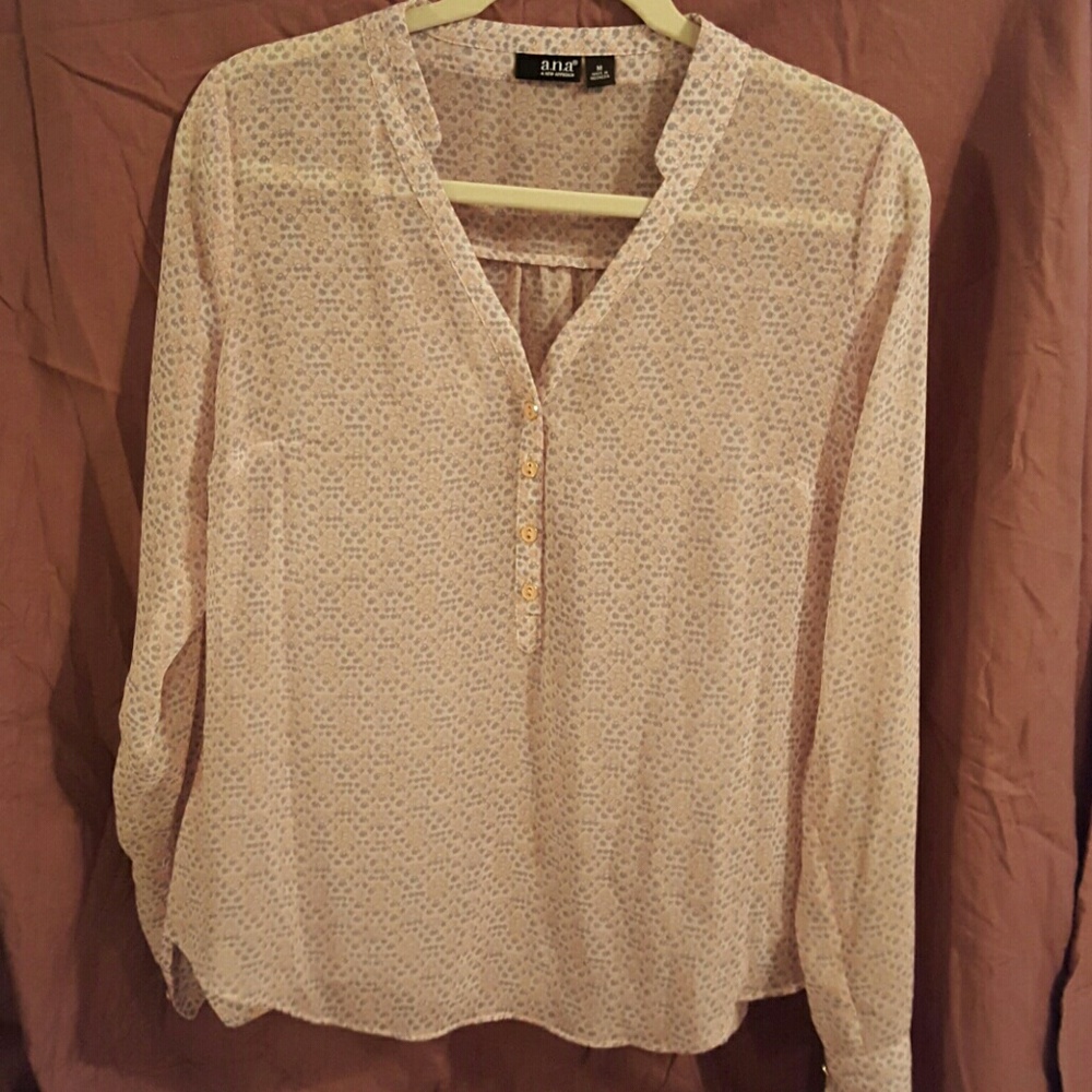 A.N.A. Blouse. Size M