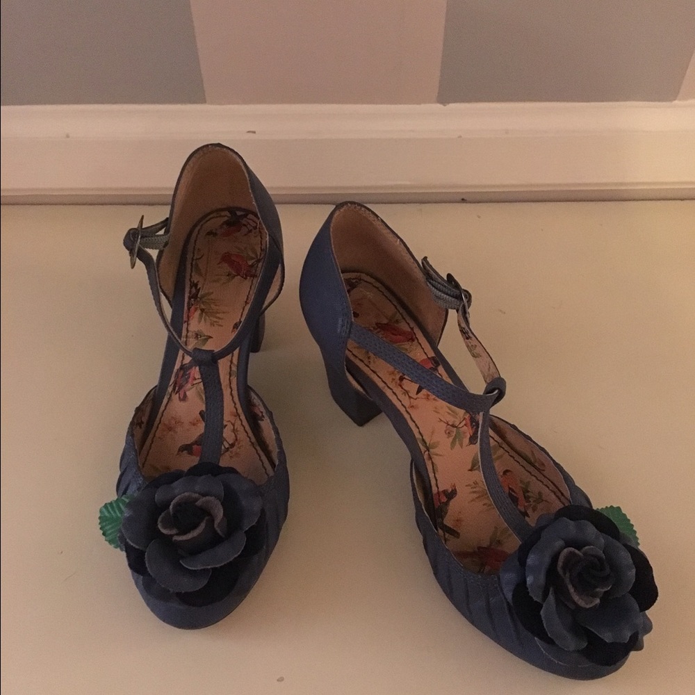 L-Fire blue t strap floral shoe