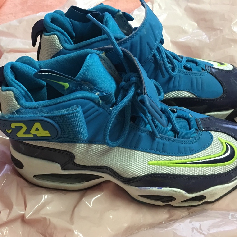 Griffey shoes