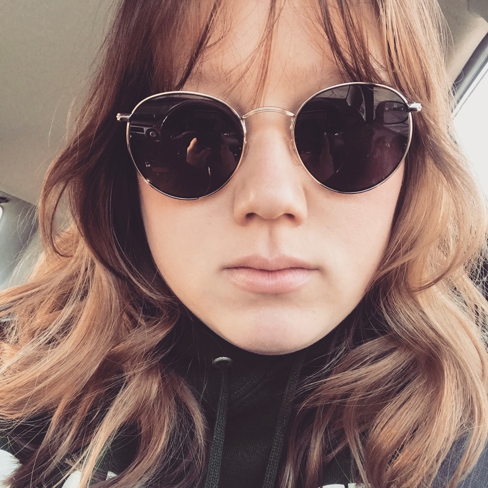 Meet your Posher, Jessica