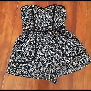 Black and white strapless romper