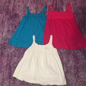 Lace trim tank top bundle