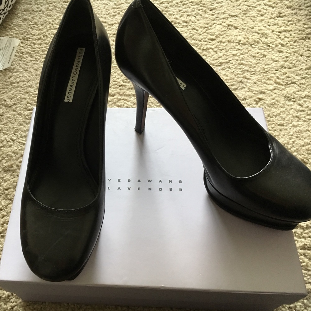 Vera Wang Lavender Pumps