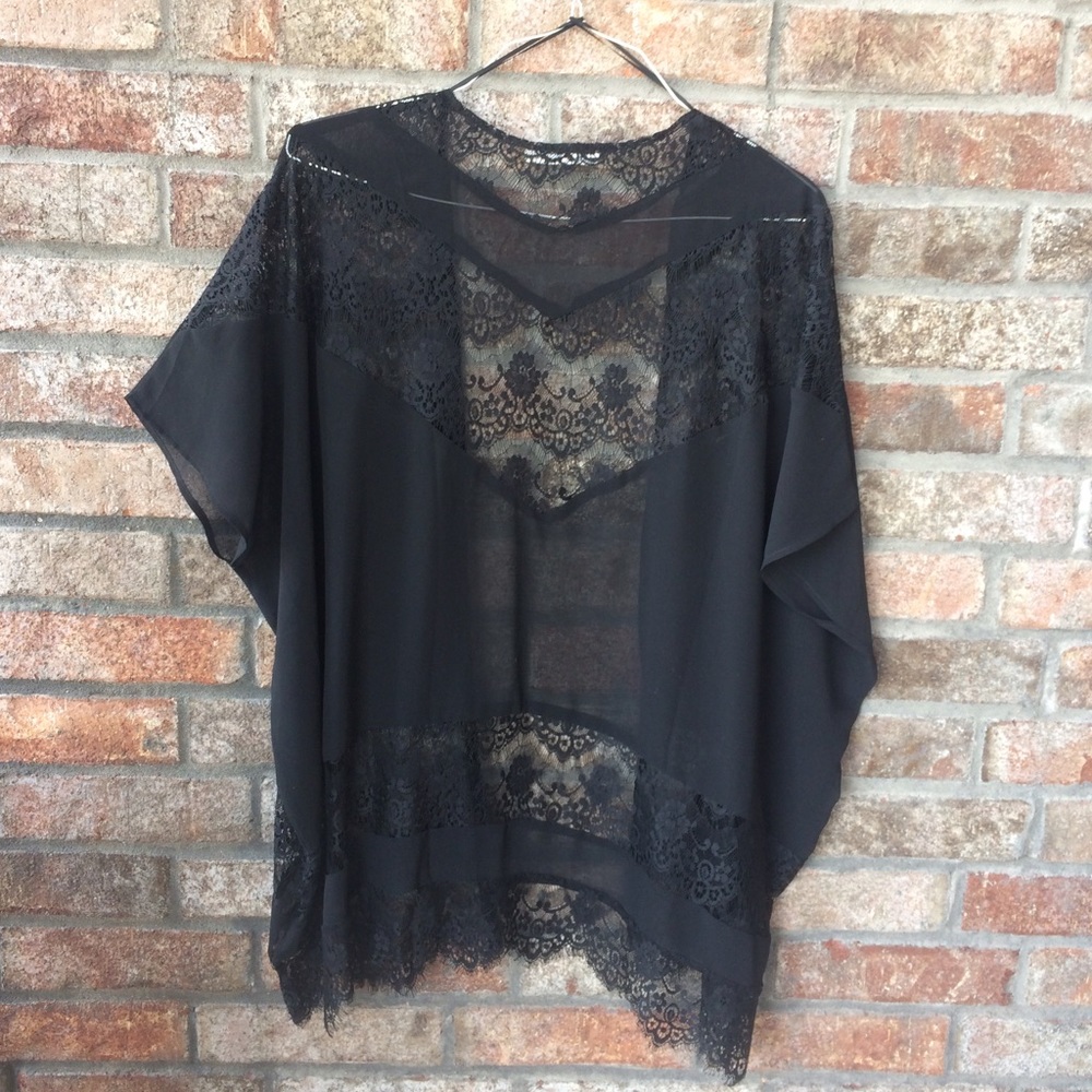 Lace sheer overlay