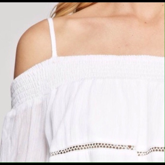 🎉 HOST PICK 🎉 White Lace Off-Shoulder Dress - Picture 4 of 4