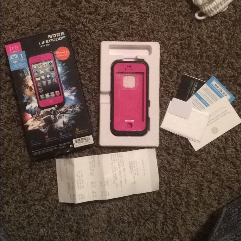 iPhone 5/5s Pink LifeProof Cell Phone Case