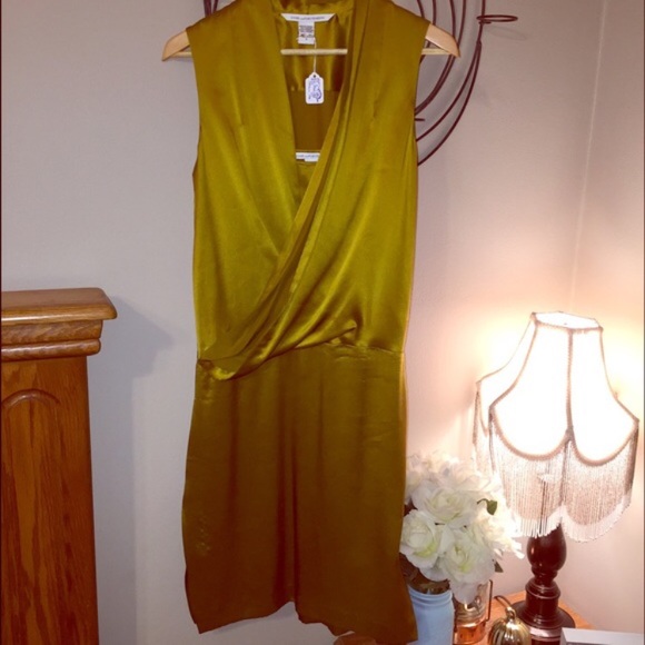 SOLD DVF Silk Mustard Dress - Picture 1 of 3