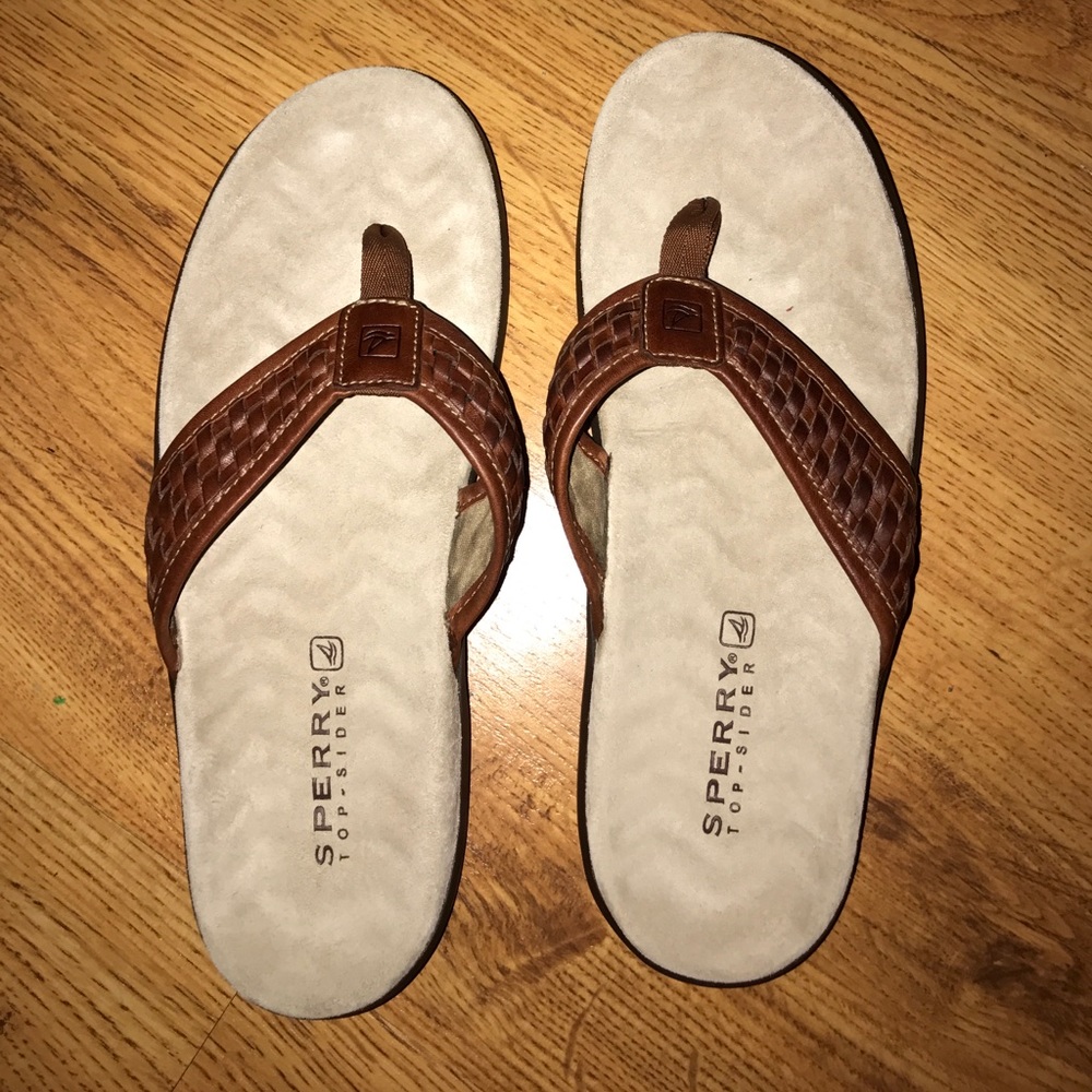Sperry Leather Flip Flops