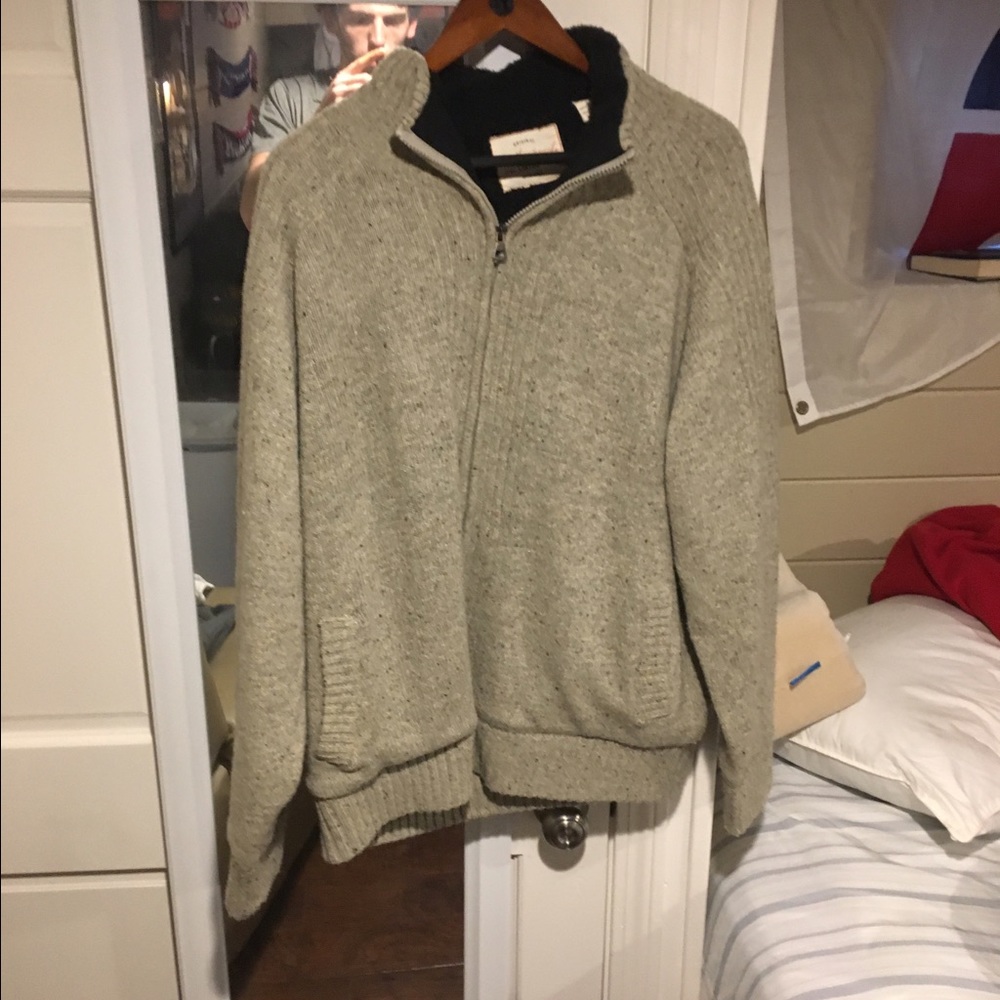 Weatherproof Brand sweater