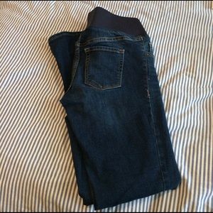 Old navy maternity jeans! Size 4!
