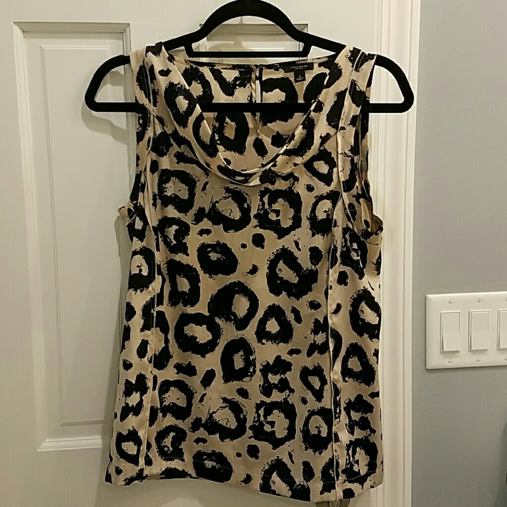 Ann Taylor sleeveless blouse size 4