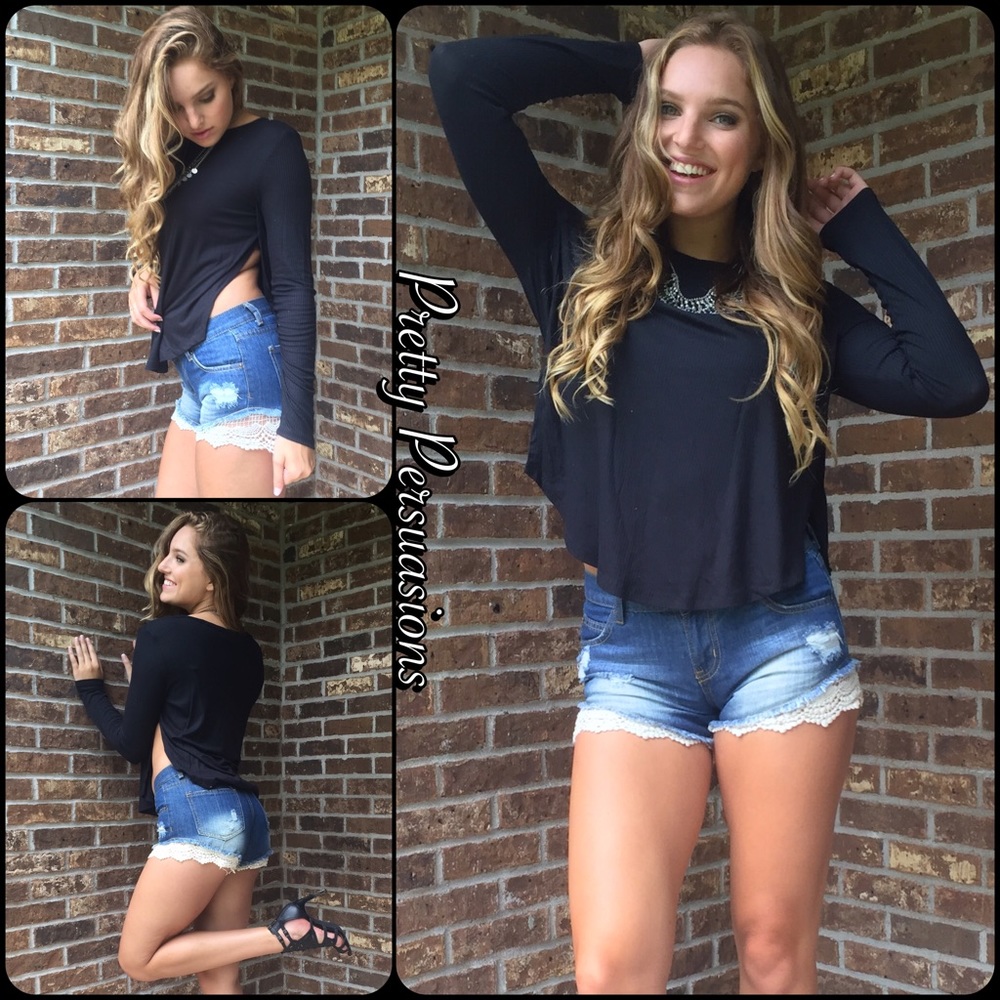 SALE 🎉 Lace Crochet Trim Distressed Denim Shorts - Picture 3 of 8