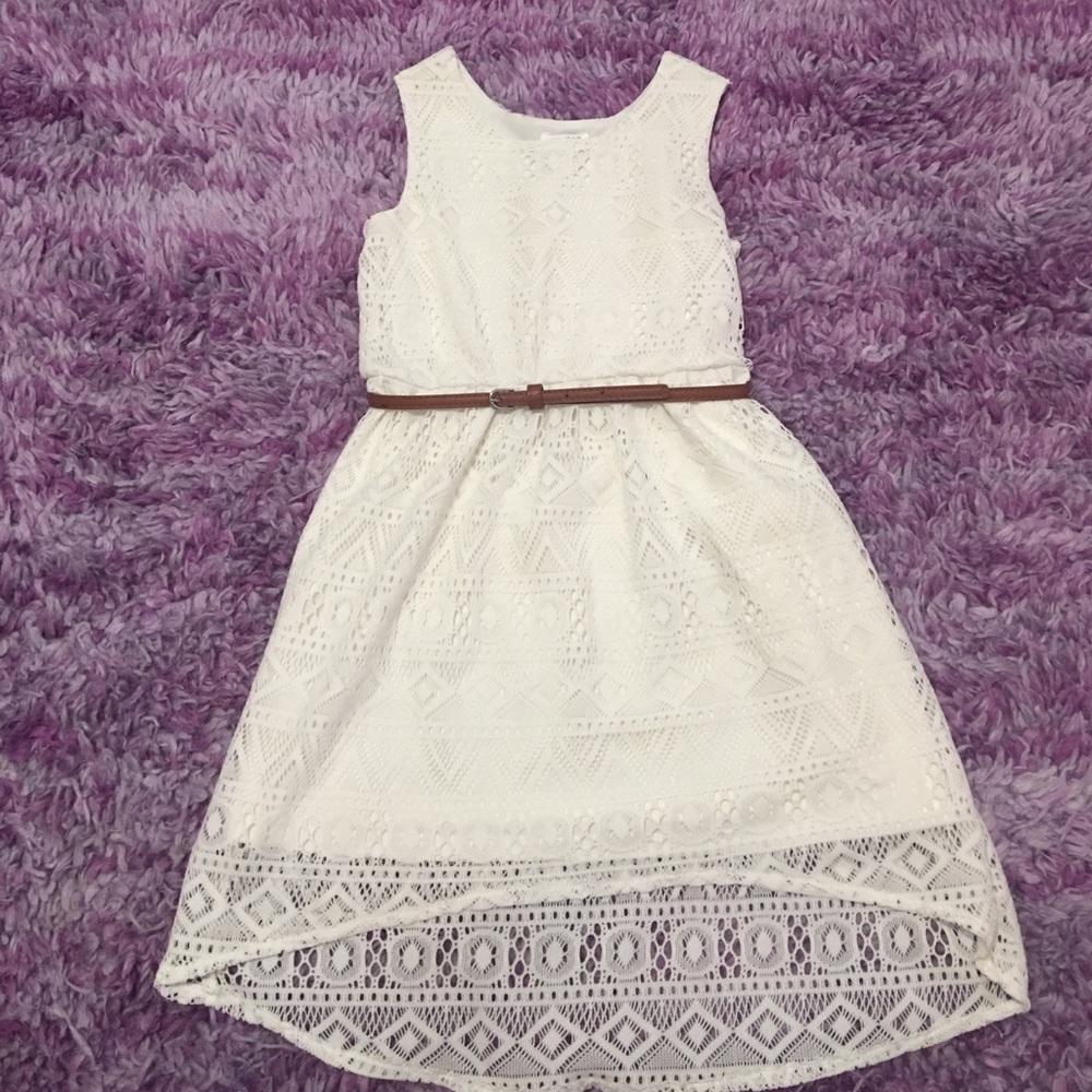 Beautiful Hi-lo white lace dress