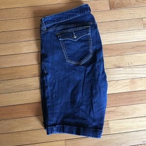 Torrid Capri shorts. Size 18