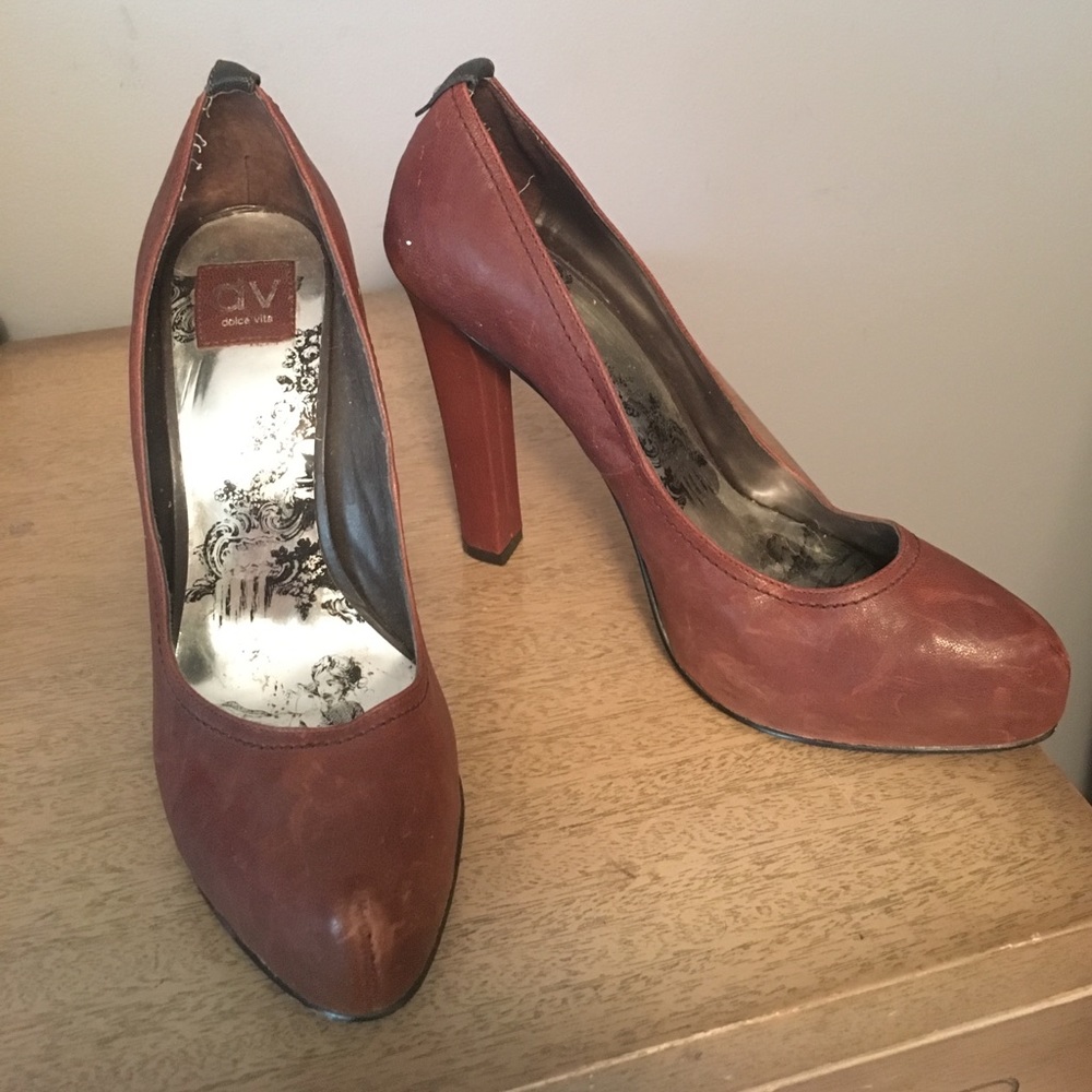 Dolce Vita brown platform heels