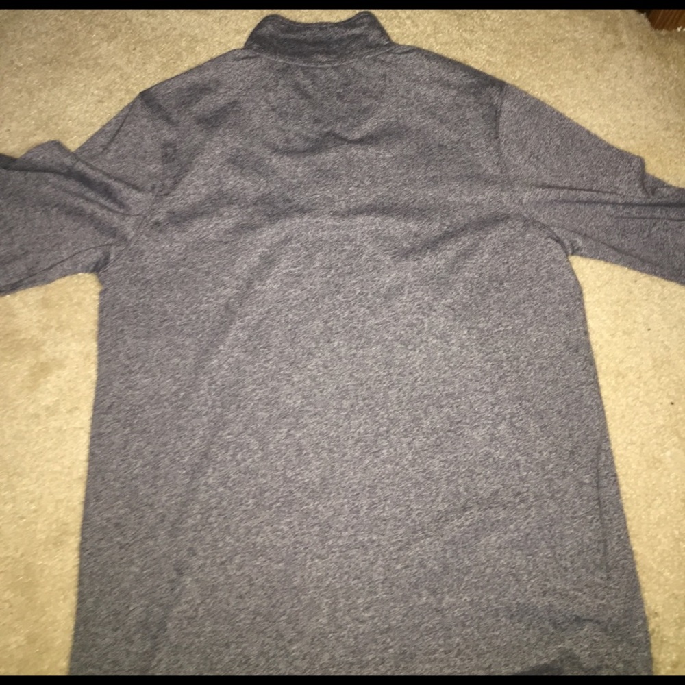 Chaps athletic pullover - Picture 3 of 3