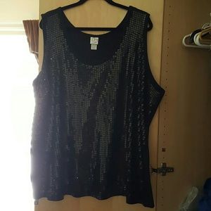 Price slashed!Black sequined sleeveless top