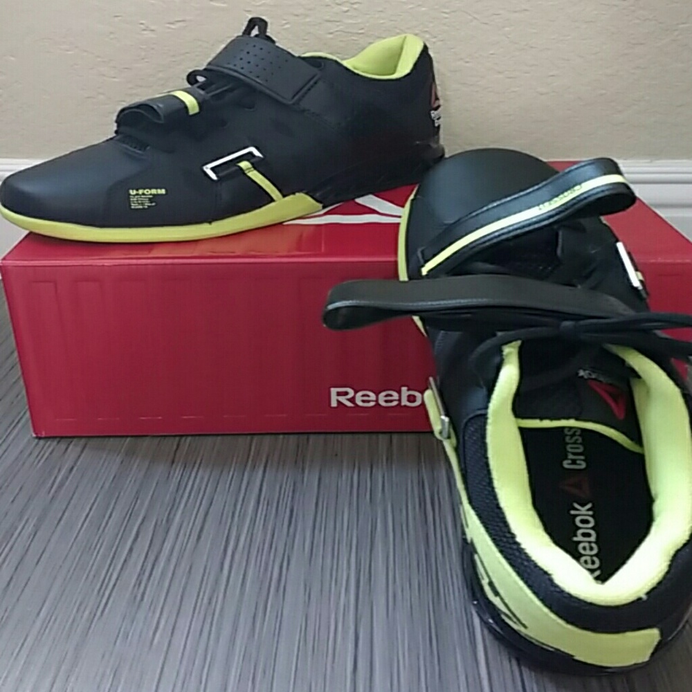 Reebok lifting shoes