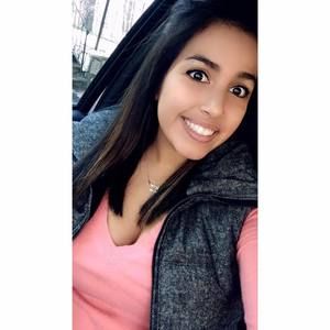 Meet your Posher, Alyssa