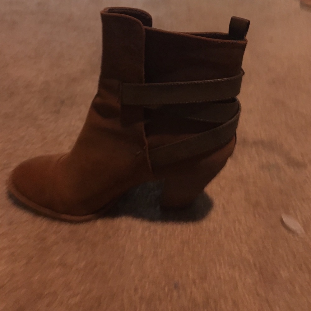 Ankle Boot - image 2