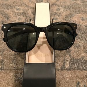 Vonzipper Jeeves Sunglasses