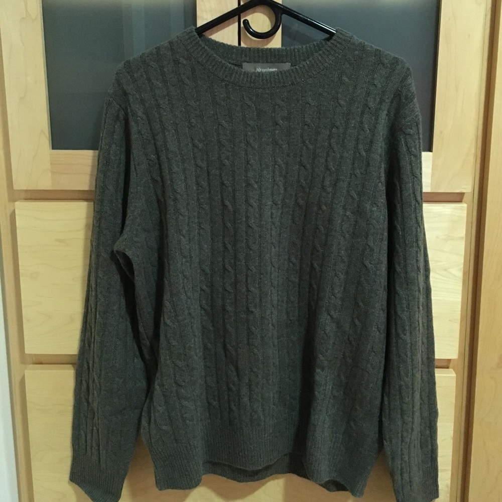Cable Knit Cashmere Sweater