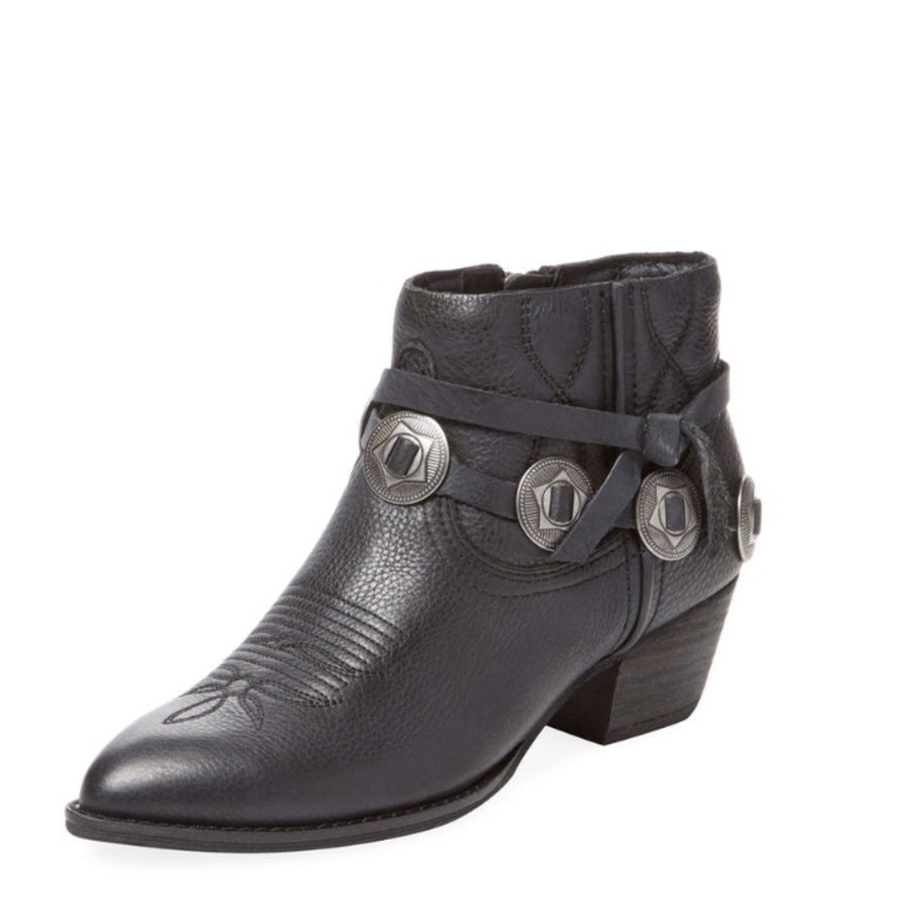 Dolce vita skye western bootie