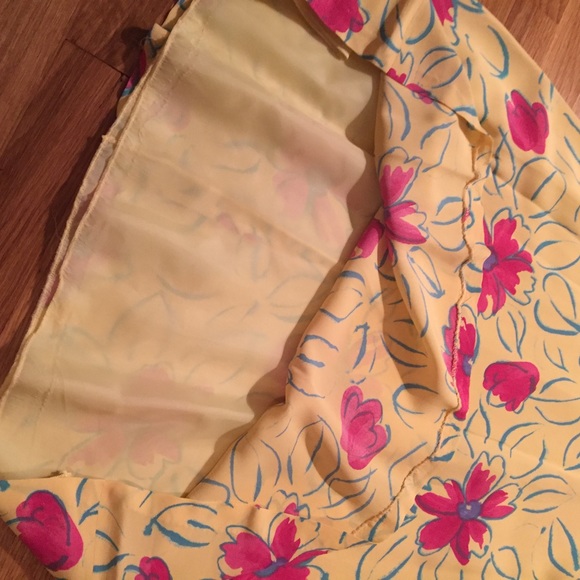 Cache Two Piece set fully lined - Picture 4 of 5