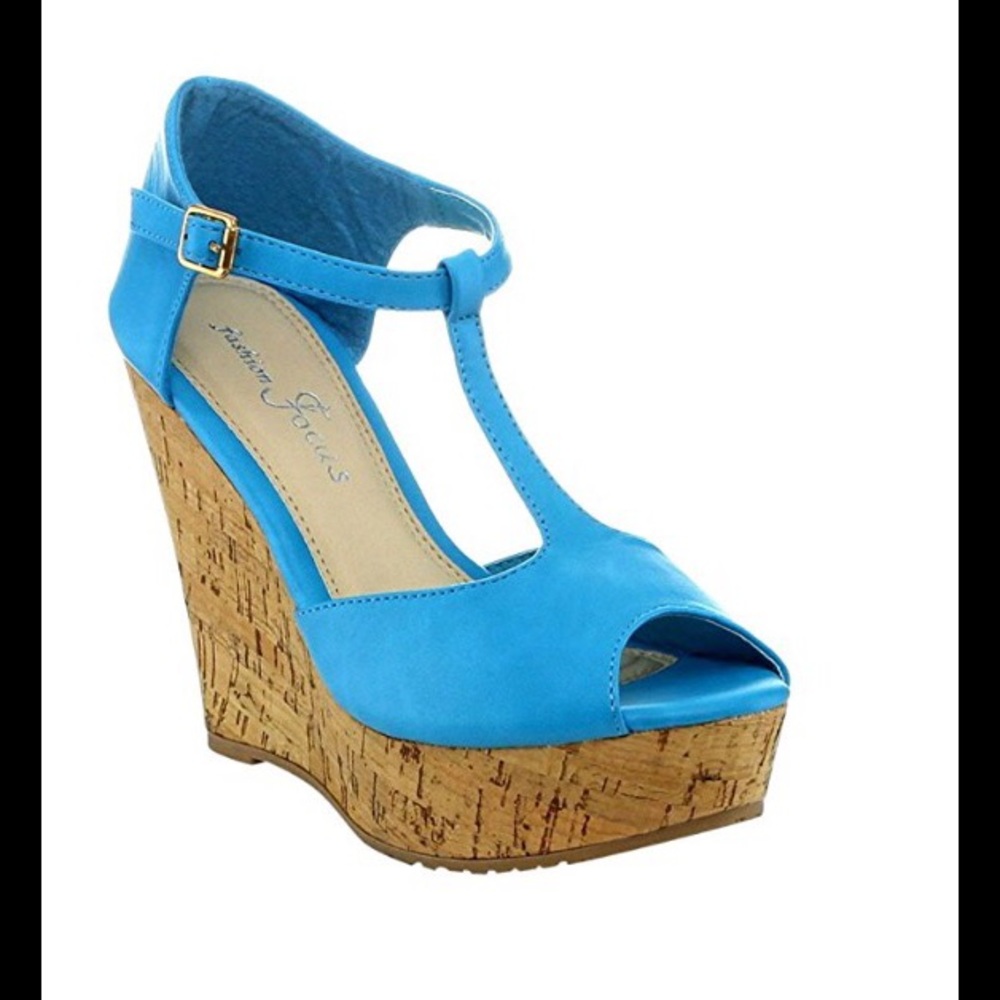 Women open toe wedge sandal.  never been worn.