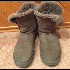 Authentic button down gray uggs