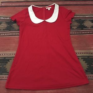 Adorable retro mod Peter Pan mini dress / top