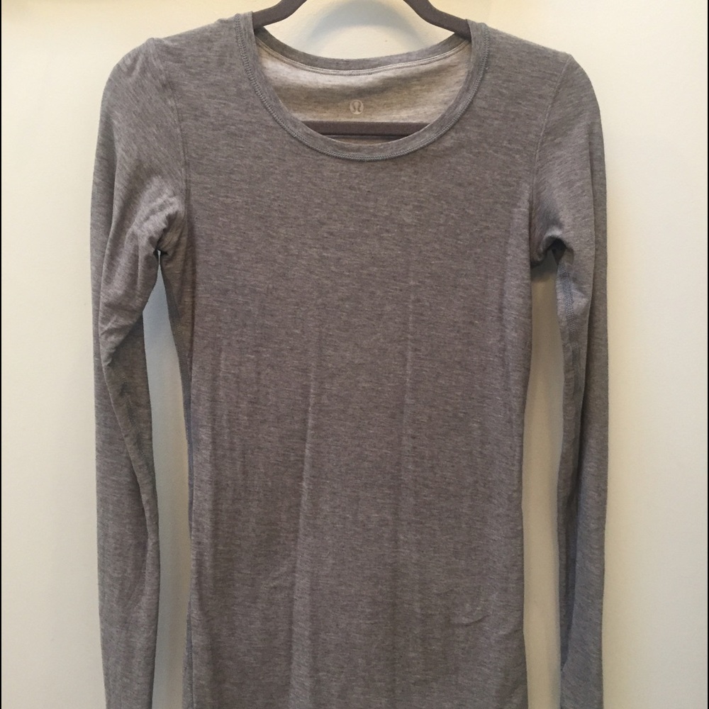 Lululemon long sleeve reversible grey shirt sz 4