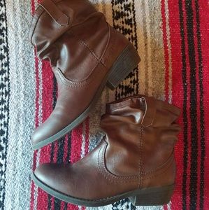 Trend Report Booties👢