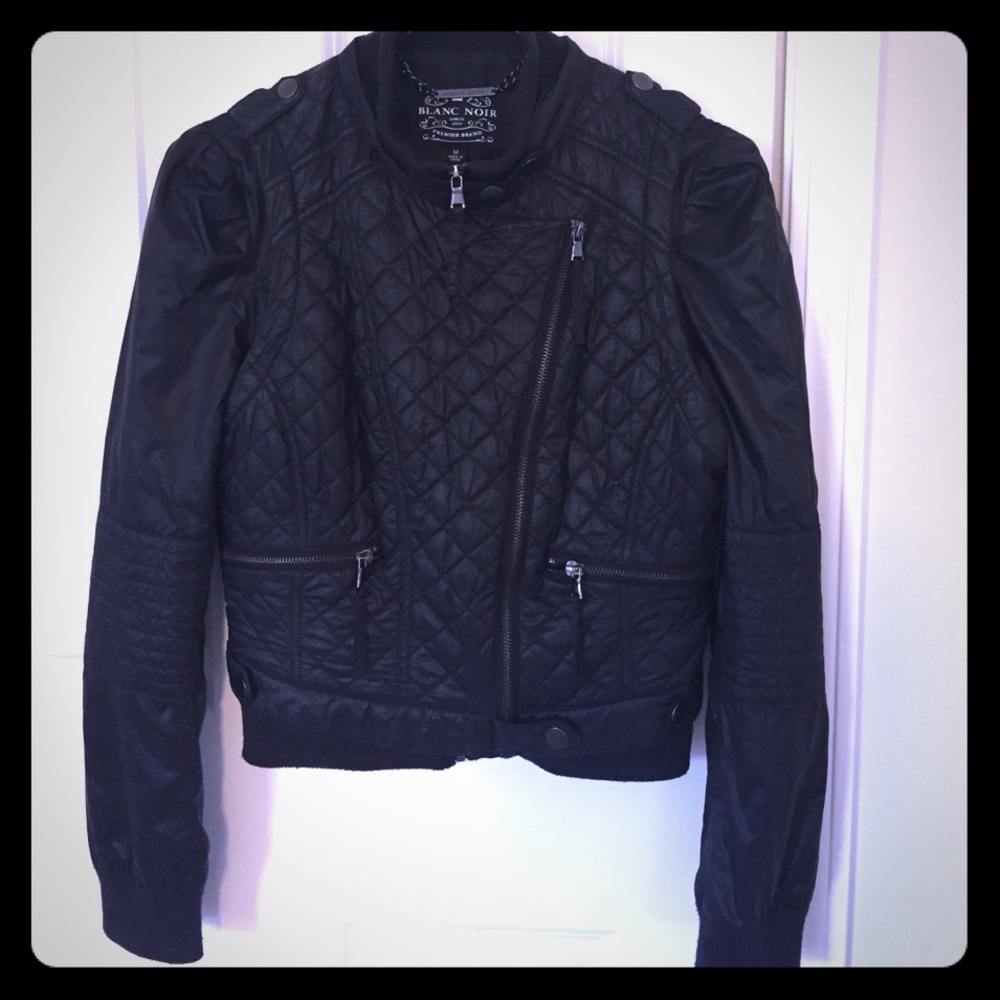 Blanc Noir 2-in-1 Jacket.