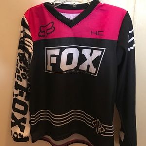 Girls medium Fox racing shirt. Like new