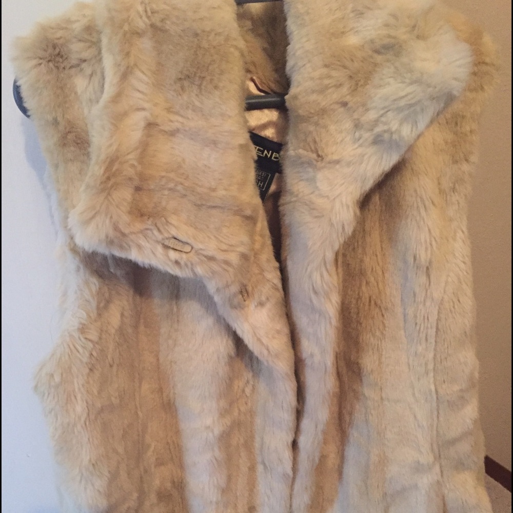 Kristen Blake faux fur vest