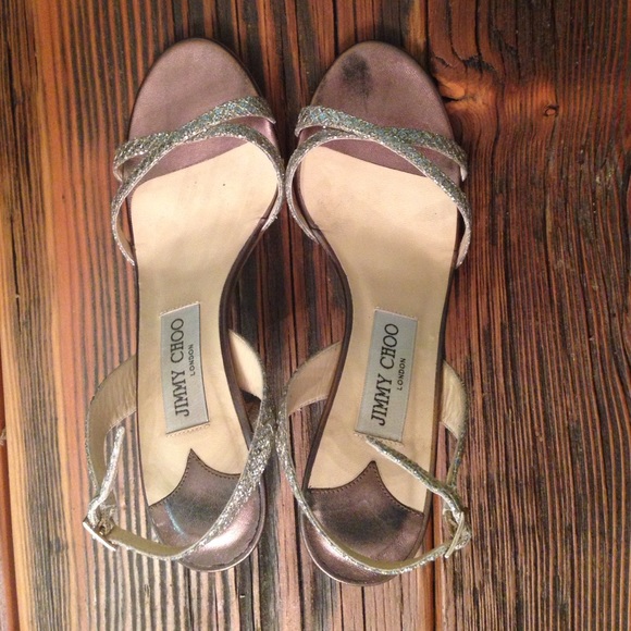 Shoes - Picture 3 of 7