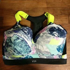 Victoria secret sport bra 32DDD