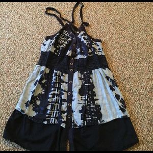 Navy and blue Daytrip tank top!