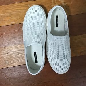van like shoes