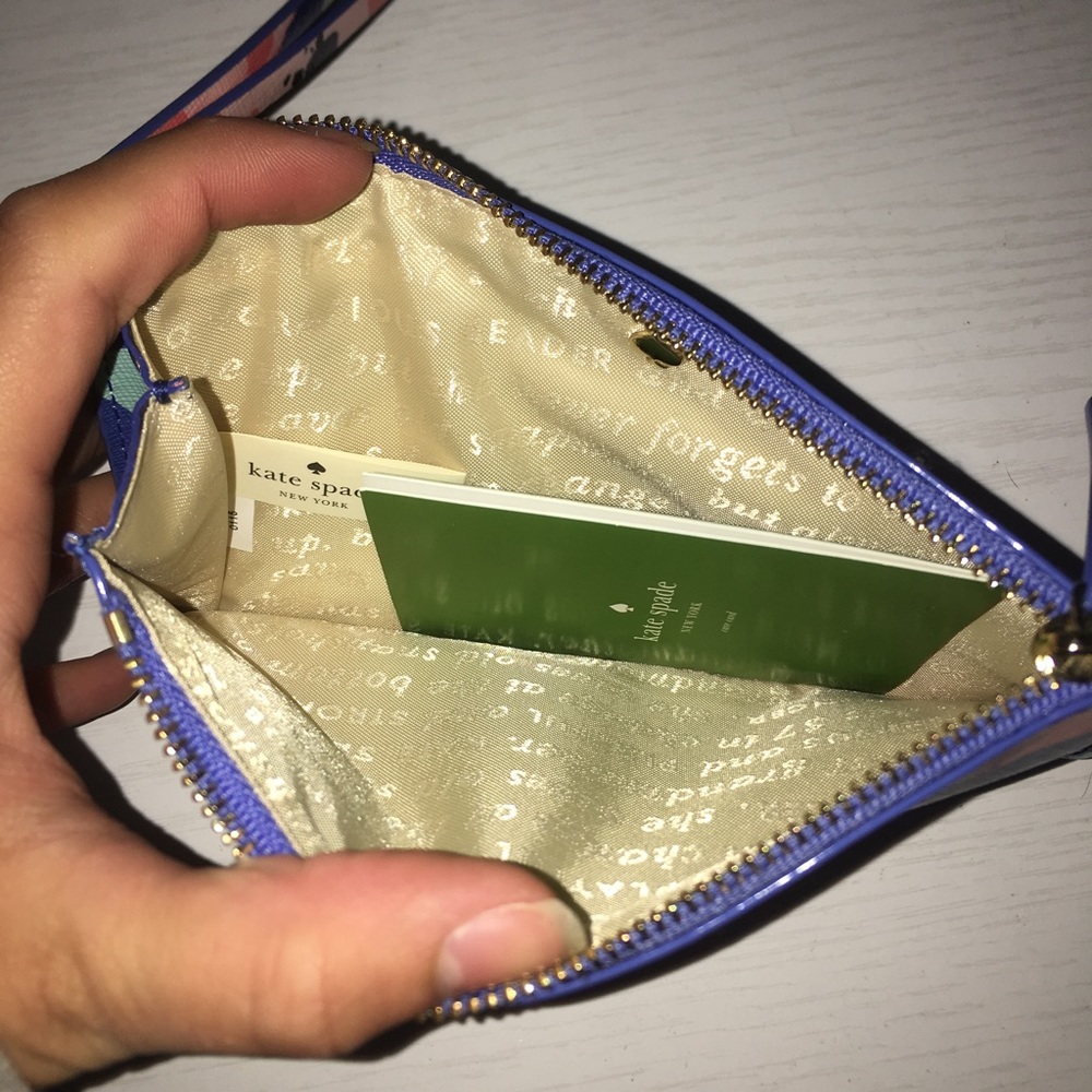 Kate Spade Wrislet - Picture 3 of 3