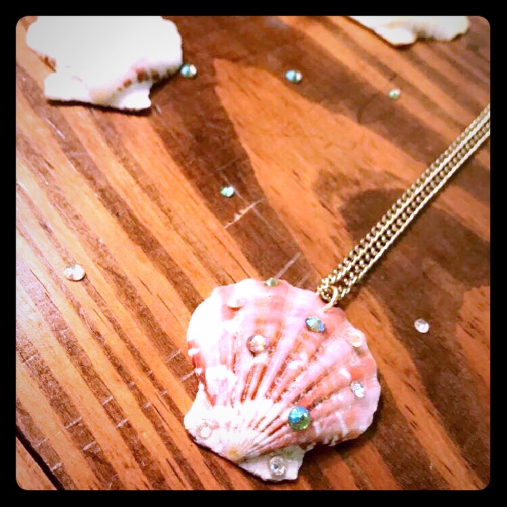 Handmade seashell necklace