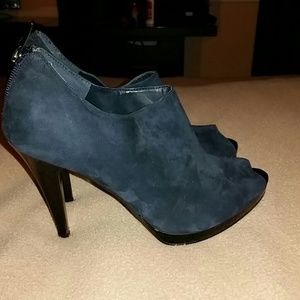 Navy blue peep toe suede booties