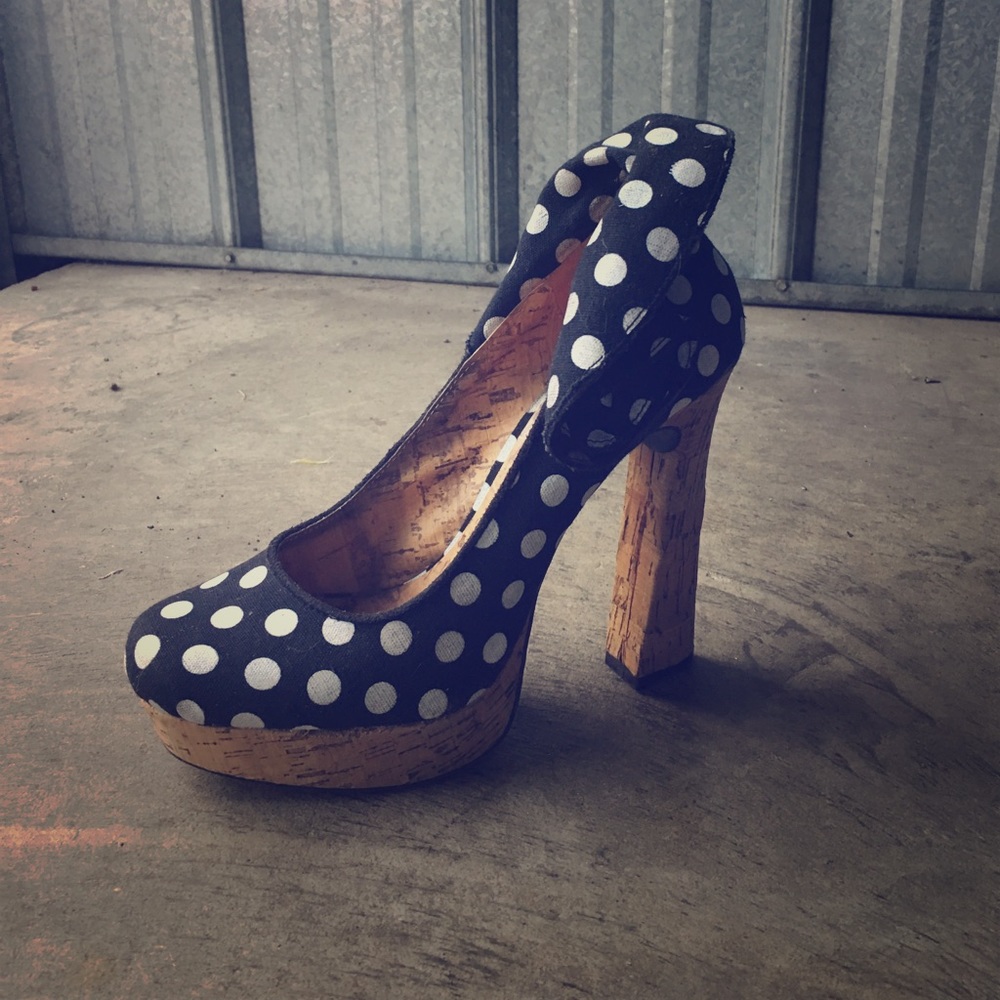 FRH polkadot platform heels size 7